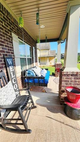 4050 Madison Acres Drive, Locust Grove, GA 30248