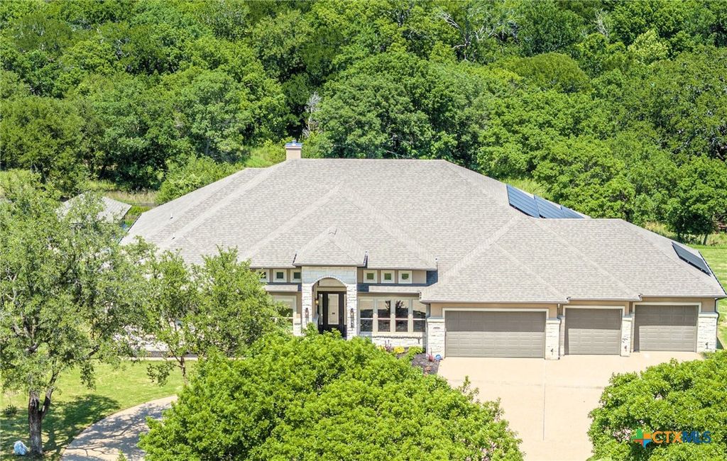 4013 Turning Leaf Drive, Nolanville, TX 76559