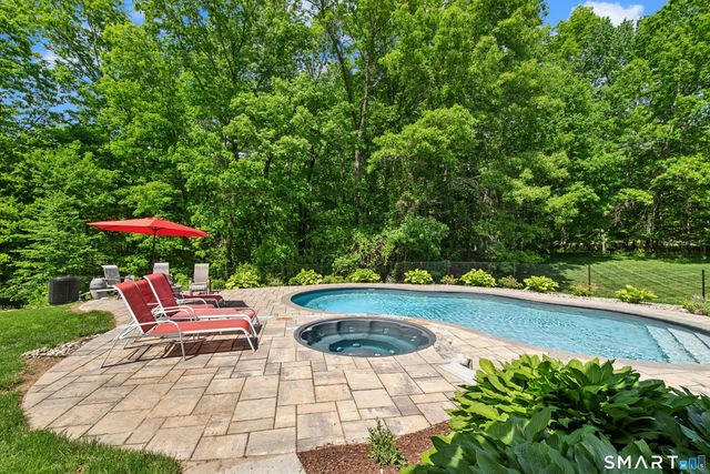 23 Grist Mill Road, Monroe, CT 06468