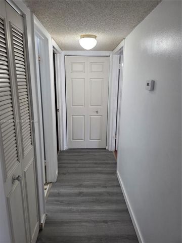 8065 SW 107th Ave 202, Miami, FL 33173