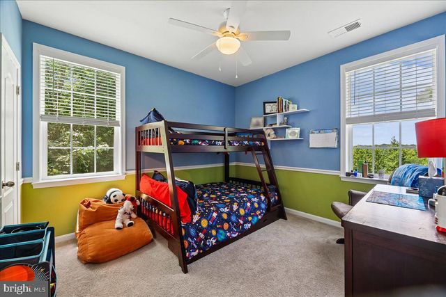 2715 PUMPKIN ST, Clinton, MD 20735