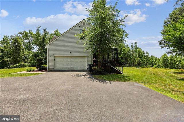 2715 PUMPKIN ST, Clinton, MD 20735
