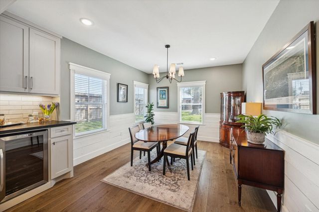 216 W 30th Street, Houston, TX 77018