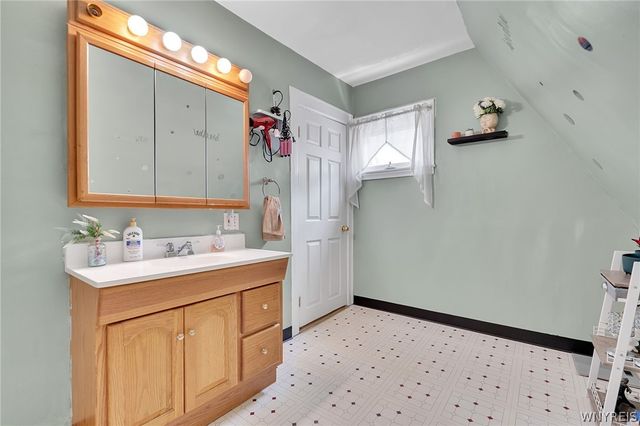 190 William Street, Tonawanda, NY 14150