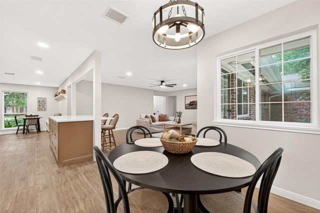 247 Castlewood Drive, Spring, TX 77386