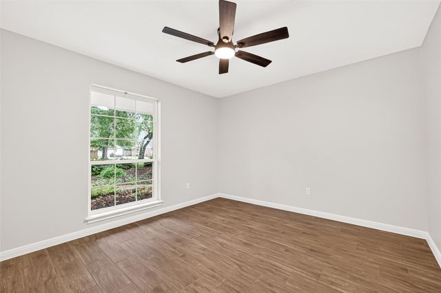 247 Castlewood Drive, Spring, TX 77386