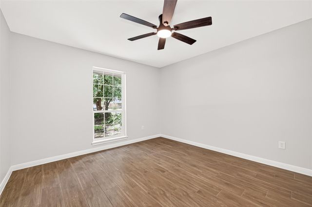 247 Castlewood Drive, Spring, TX 77386