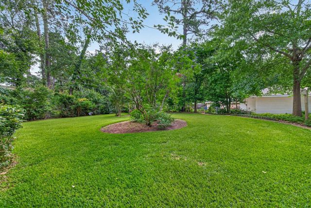 247 Castlewood Drive, Spring, TX 77386