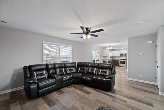 449 Indian Overlook, Clarksville, TN 37040