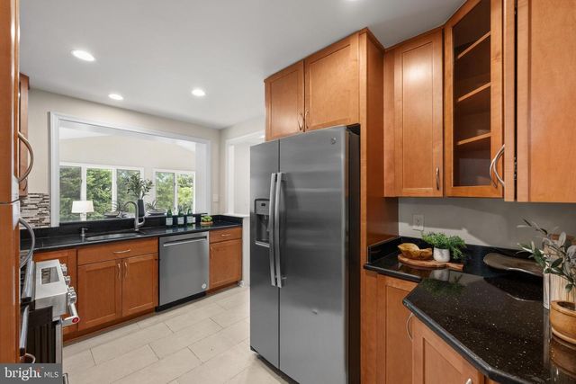 8404 FARRELL DR, Chevy Chase, MD 20815