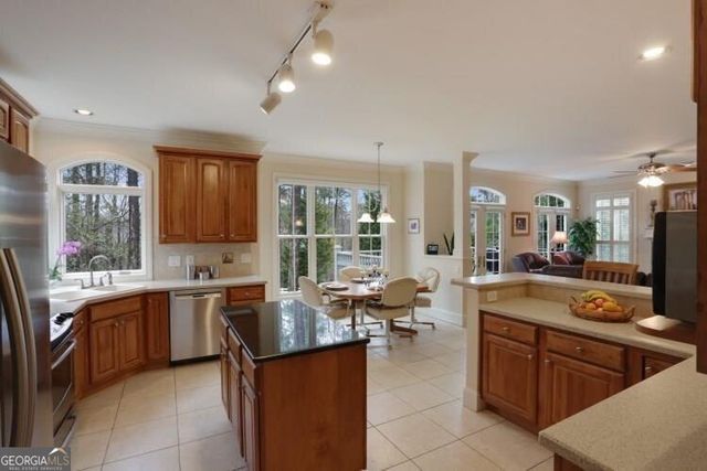 1221 Wellbrook Place NE, Conyers, GA 30012