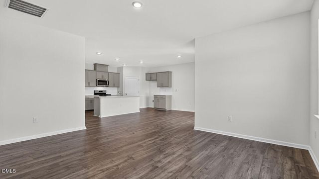 24 Tuscarora Drive, Fuquay Varina, NC 27526