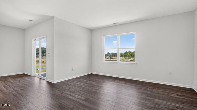 24 Tuscarora Drive, Fuquay Varina, NC 27526