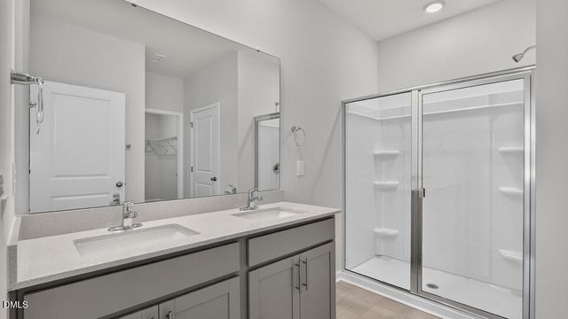 24 Tuscarora Drive, Fuquay Varina, NC 27526