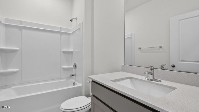 24 Tuscarora Drive, Fuquay Varina, NC 27526