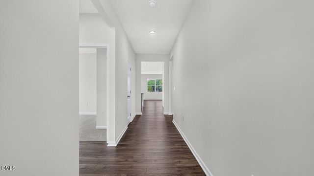 24 Tuscarora Drive, Fuquay Varina, NC 27526