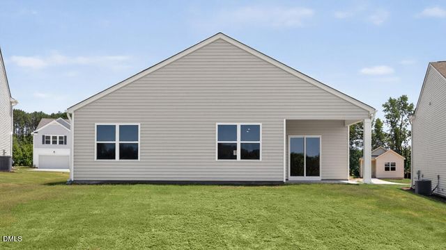 24 Tuscarora Drive, Fuquay Varina, NC 27526