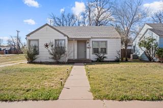 2703 23rd Street, Lubbock, TX 79410