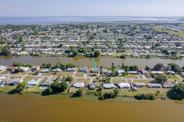 2360 SE 27th Street, Okeechobee, FL 34974