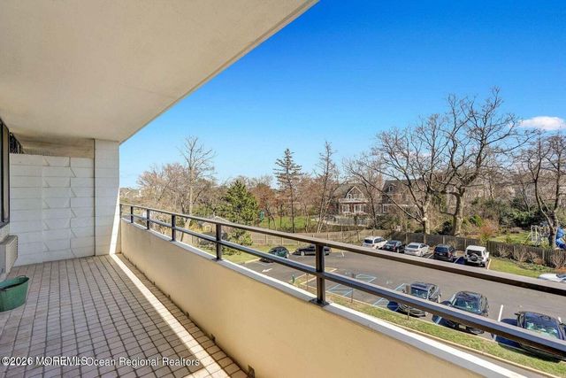 1 Channel Drive 313, Monmouth Beach, NJ 07750