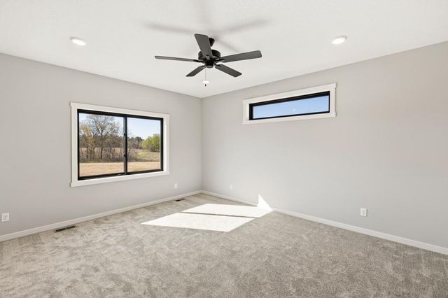 12901 295th Avenue NW, Princeton, MN 55371
