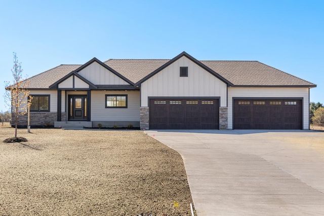 12901 295th Avenue NW, Princeton, MN 55371