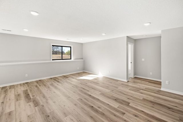 12901 295th Avenue NW, Princeton, MN 55371