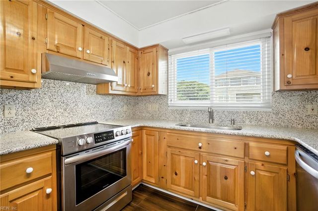 701 Vanderbilt Ave AVE, Virginia Beach, VA 23451