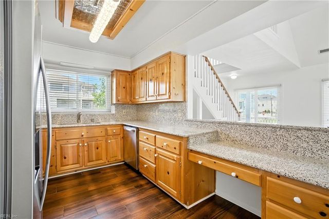 701 Vanderbilt Ave AVE, Virginia Beach, VA 23451