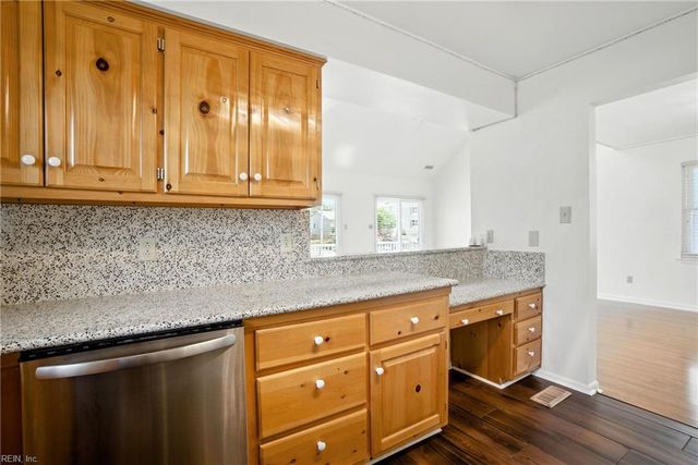 701 Vanderbilt Ave AVE, Virginia Beach, VA 23451