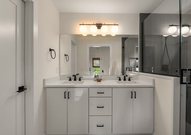 814 Roy St, Nashville, TN 37207