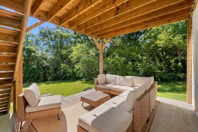 814 Roy St, Nashville, TN 37207