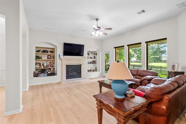 21067 Williams Creek Drive, Porter, TX 77365