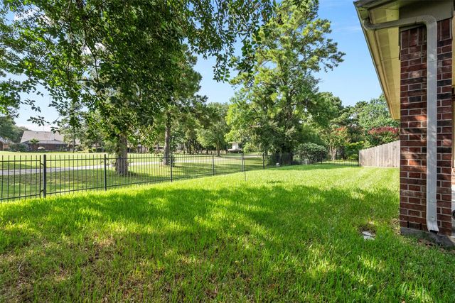 21067 Williams Creek Drive, Porter, TX 77365