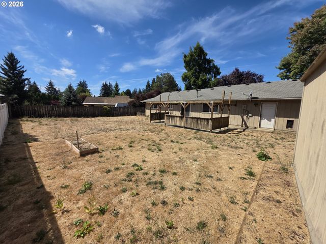 15013 Ne COLUMBINE Dr, Vancouver, WA 98682