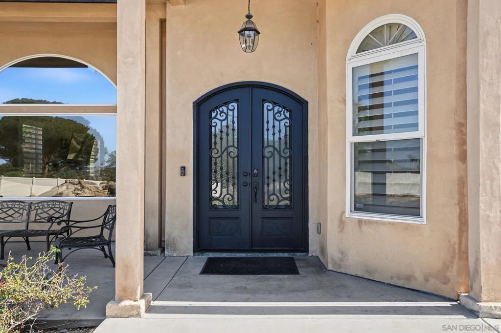 1946 Garrison, El Cajon, CA 92019 — photo 3