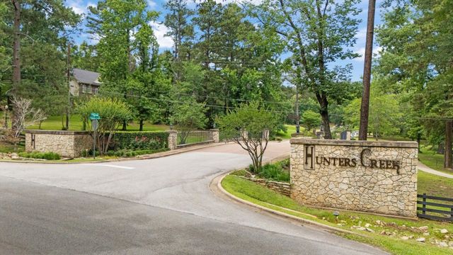221 Hunters Circle, Longview, TX 75605