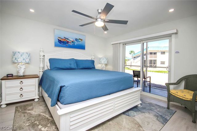 827 E Gulf DR E4, Sanibel, FL 33957