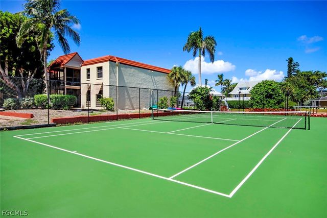 827 E Gulf DR E4, Sanibel, FL 33957