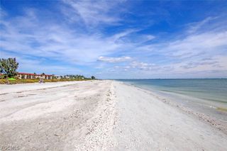 827 E Gulf DR E4, Sanibel, FL 33957