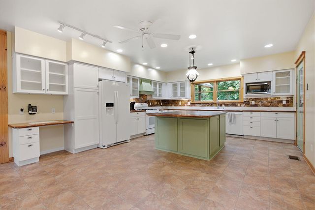9131 W TERRAPIN HILLS RD, Columbia, MO 65203