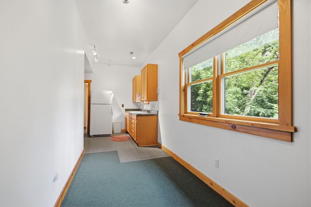 9131 W TERRAPIN HILLS RD, Columbia, MO 65203