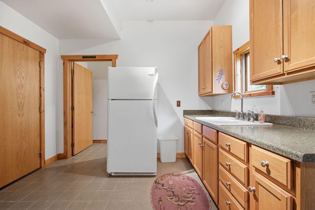 9131 W TERRAPIN HILLS RD, Columbia, MO 65203