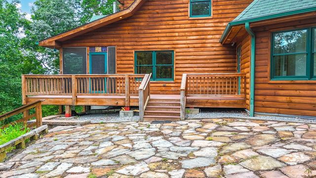 9131 W TERRAPIN HILLS RD, Columbia, MO 65203