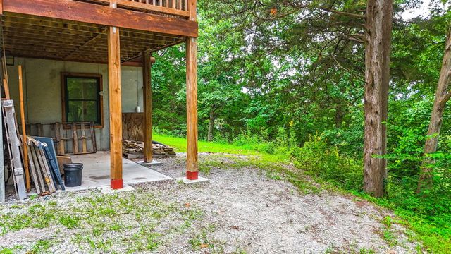 9131 W TERRAPIN HILLS RD, Columbia, MO 65203