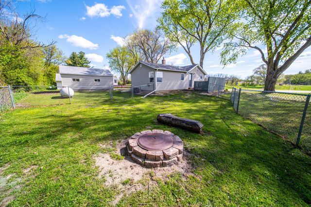 5757 65th Avenue SE, Rochester, MN 55904