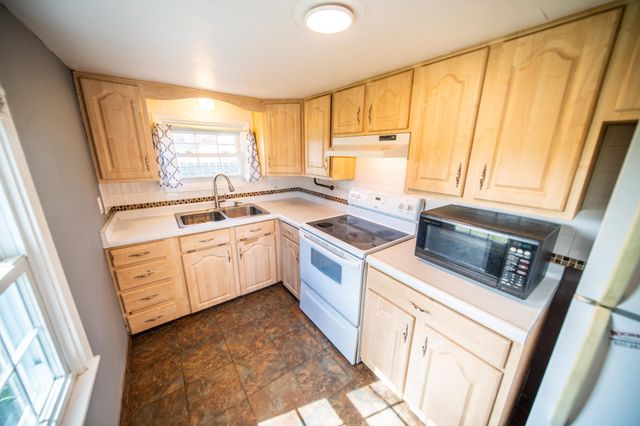 5757 65th Avenue SE, Rochester, MN 55904