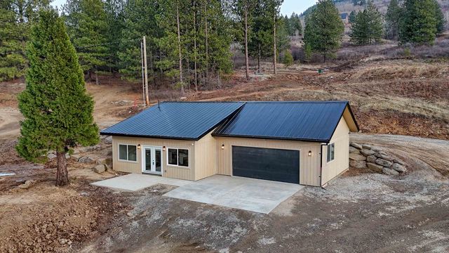 23422 E HENRY Rd Rd, Greenacres, WA 99016