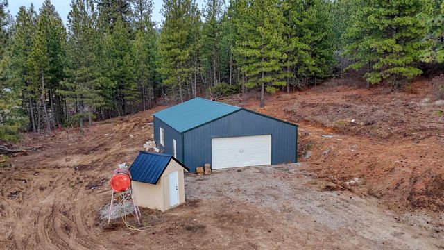 23422 E HENRY Rd Rd, Greenacres, WA 99016