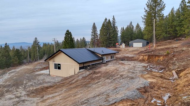23422 E HENRY Rd Rd, Greenacres, WA 99016